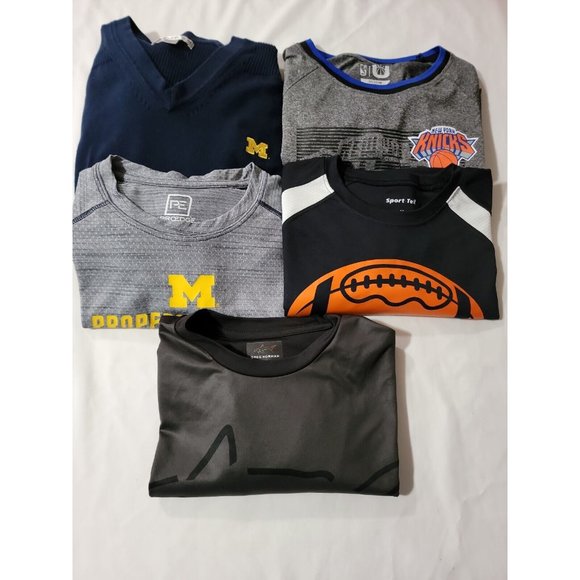 Lot of 5 Assorted Men Shirts ( 4 t-shirts, 1 sweater ) Size M (medium) - Picture 9 of 9